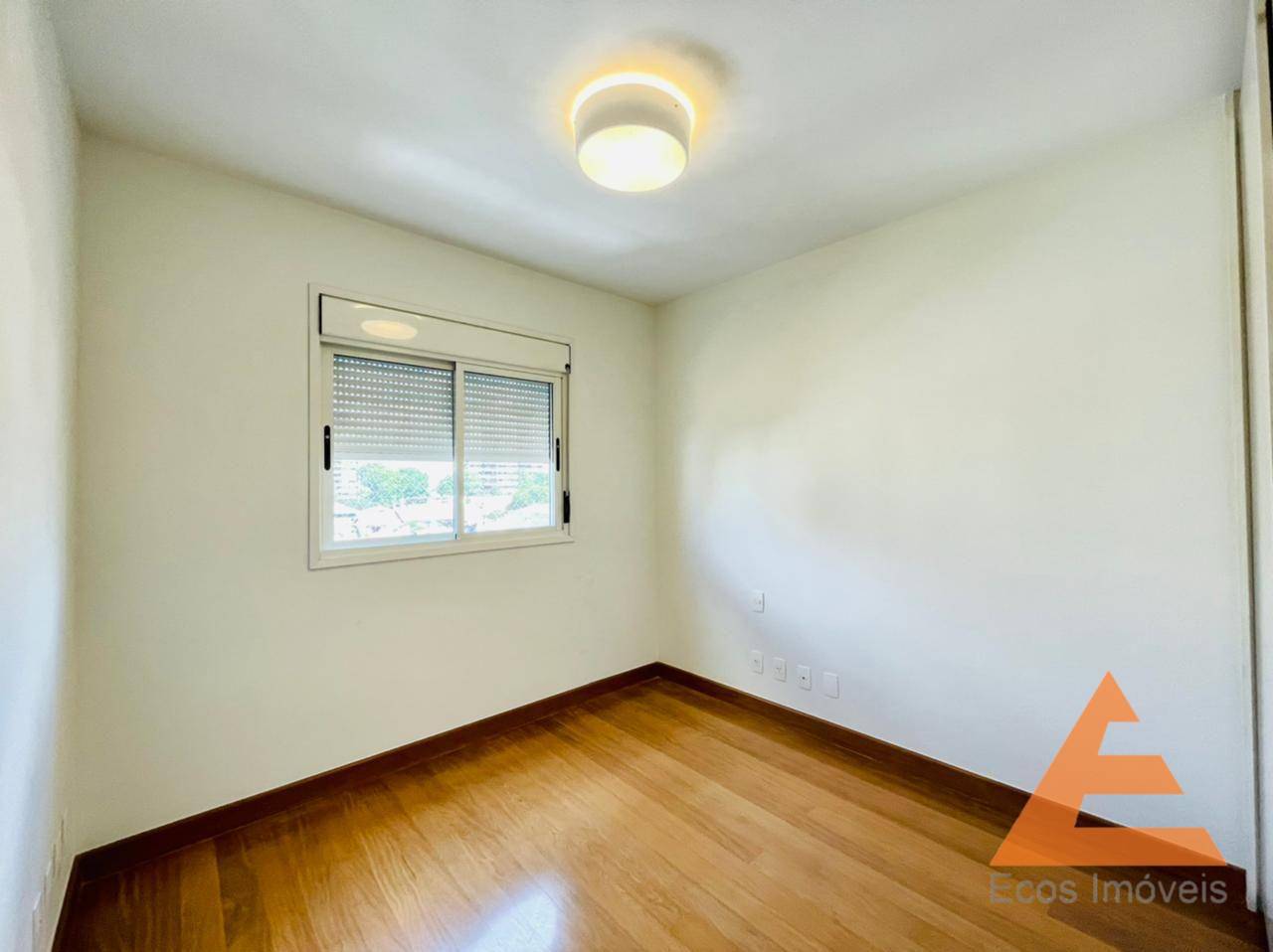 Apartamento à venda com 3 quartos, 215m² - Foto 9