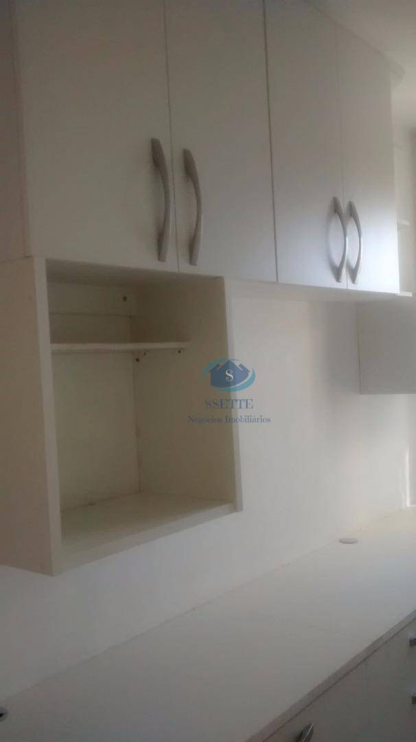 Apartamento à venda com 3 quartos, 68m² - Foto 25