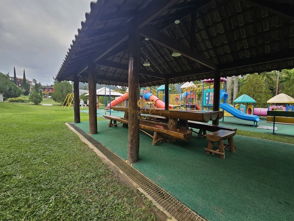 Casa de Condomínio à venda com 3 quartos, 320m² - Foto 53