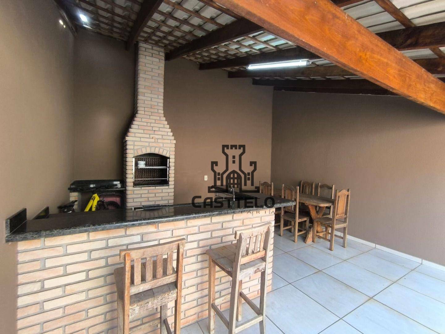 Casa à venda com 2 quartos, 70m² - Foto 27