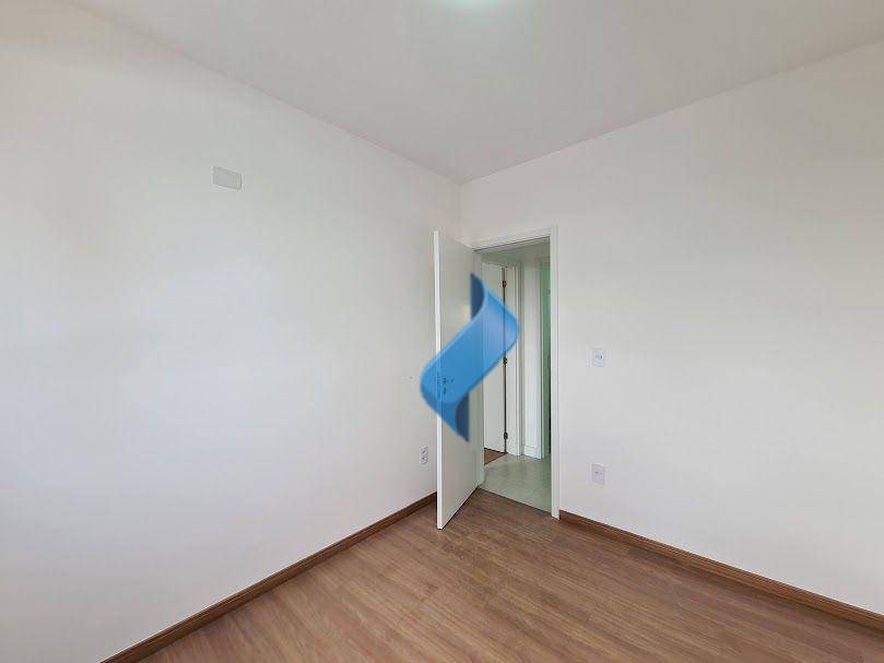 Apartamento para alugar com 2 quartos, 62m² - Foto 7