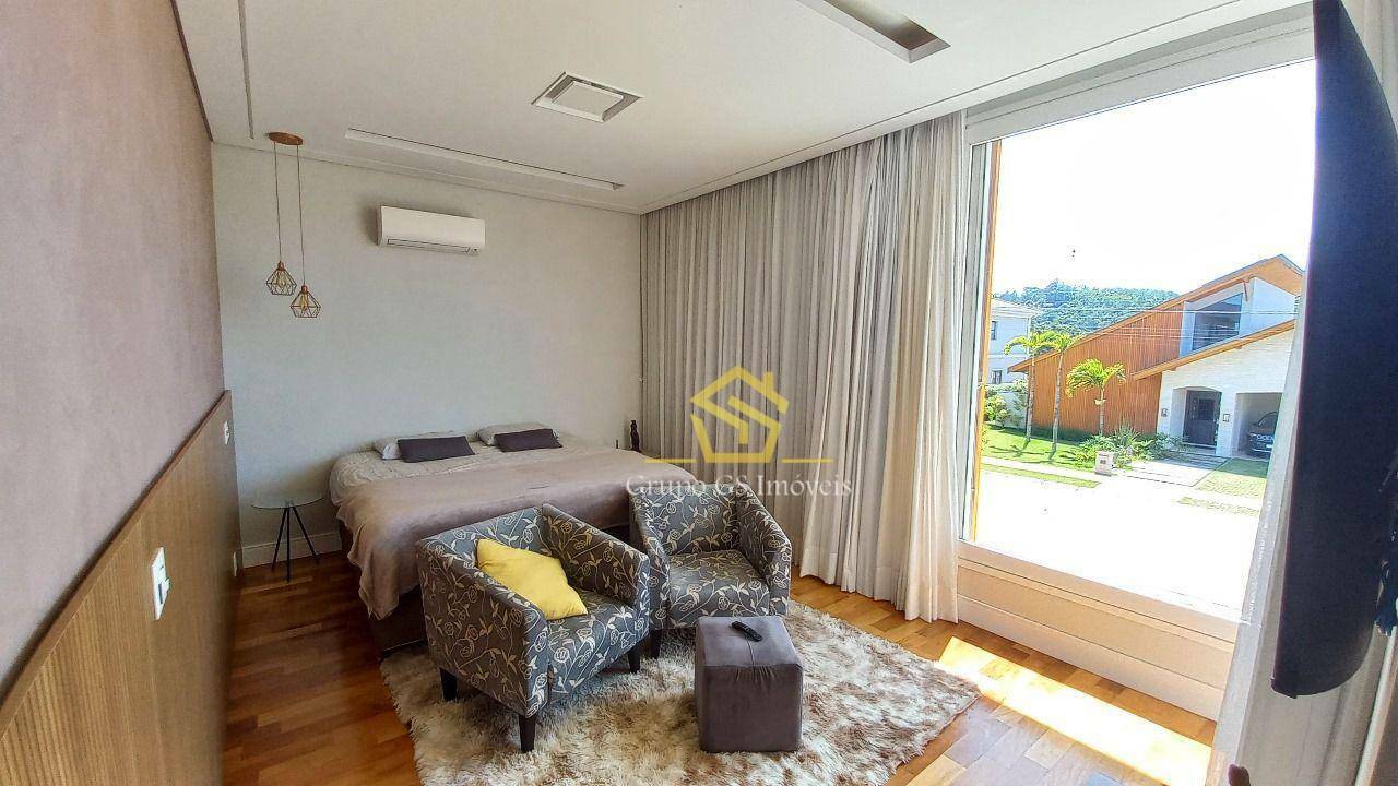 Casa de Condomínio à venda com 4 quartos, 840m² - Foto 9