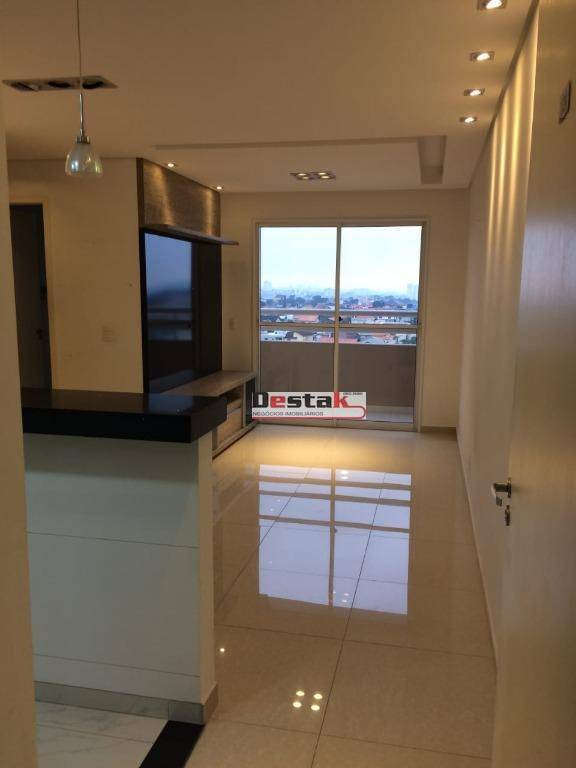 Apartamento à venda com 2 quartos, 52m² - Foto 17