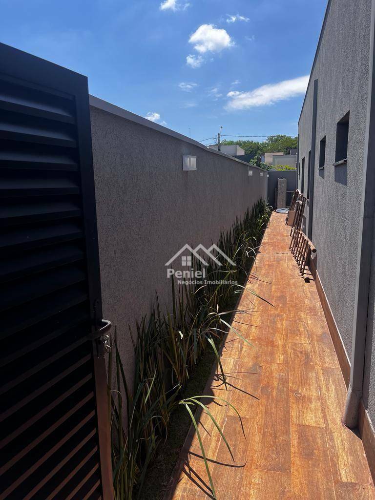 Casa de Condomínio à venda com 3 quartos, 160m² - Foto 2