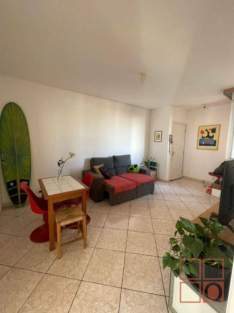 Apartamento à venda com 2 quartos, 63m² - Foto 8