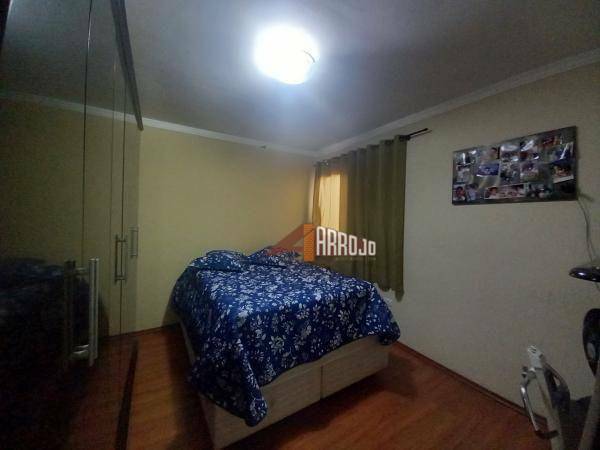 Sobrado à venda com 4 quartos, 210m² - Foto 9