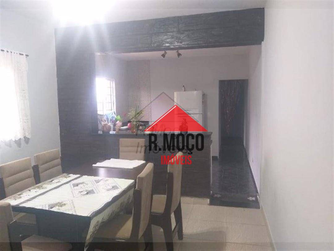 Casa à venda com 3 quartos, 150m² - Foto 8