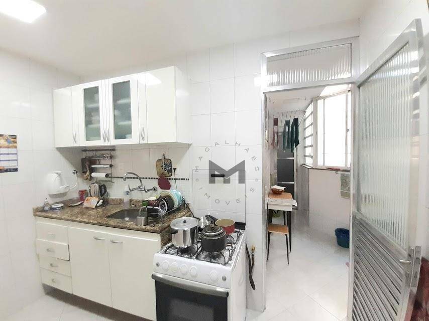 Apartamento à venda com 3 quartos, 95m² - Foto 27