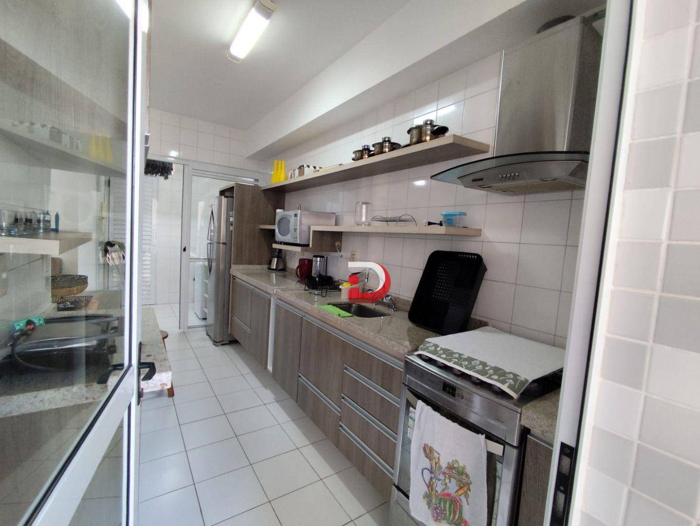 Apartamento à venda com 2 quartos, 70m² - Foto 8