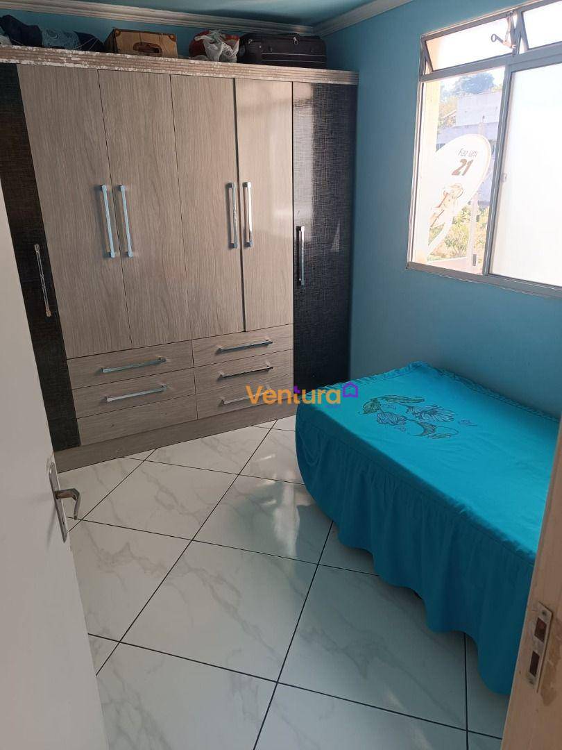 Apartamento à venda com 2 quartos, 44m² - Foto 3