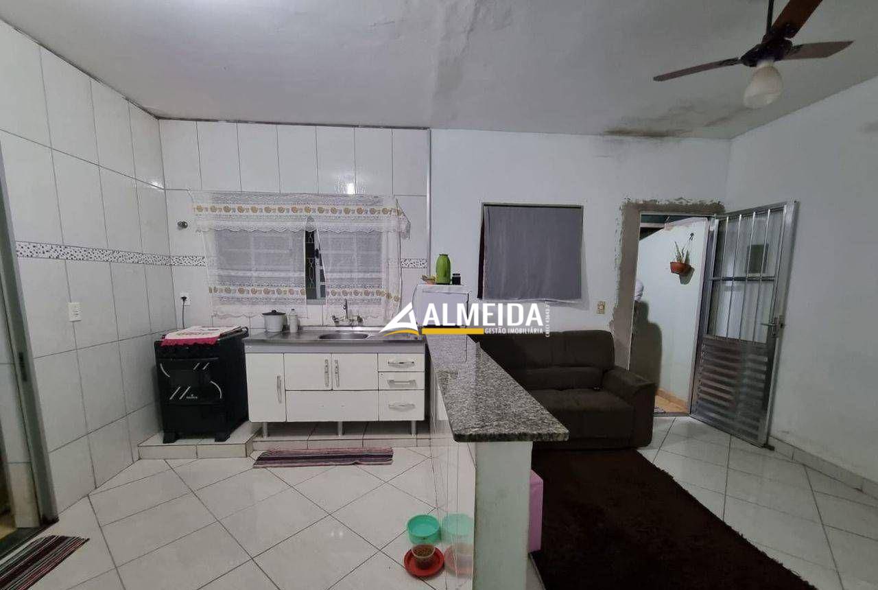 Casa, 3 quartos, 100 m² - Foto 4