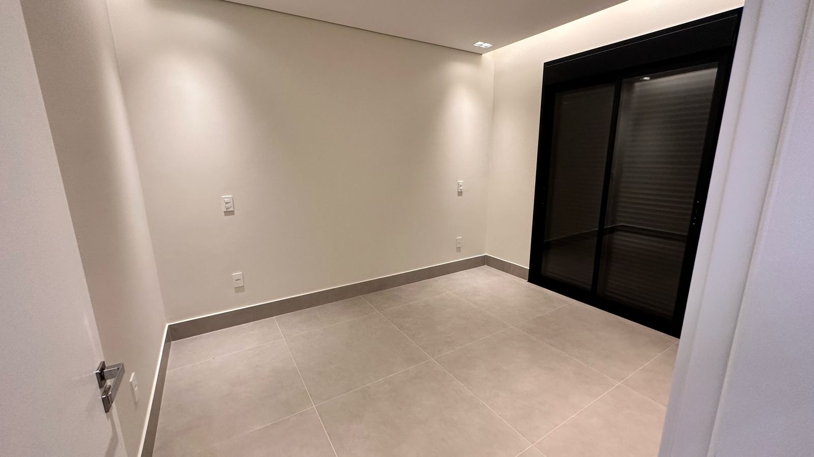 Casa à venda com 3 quartos, 156m² - Foto 4