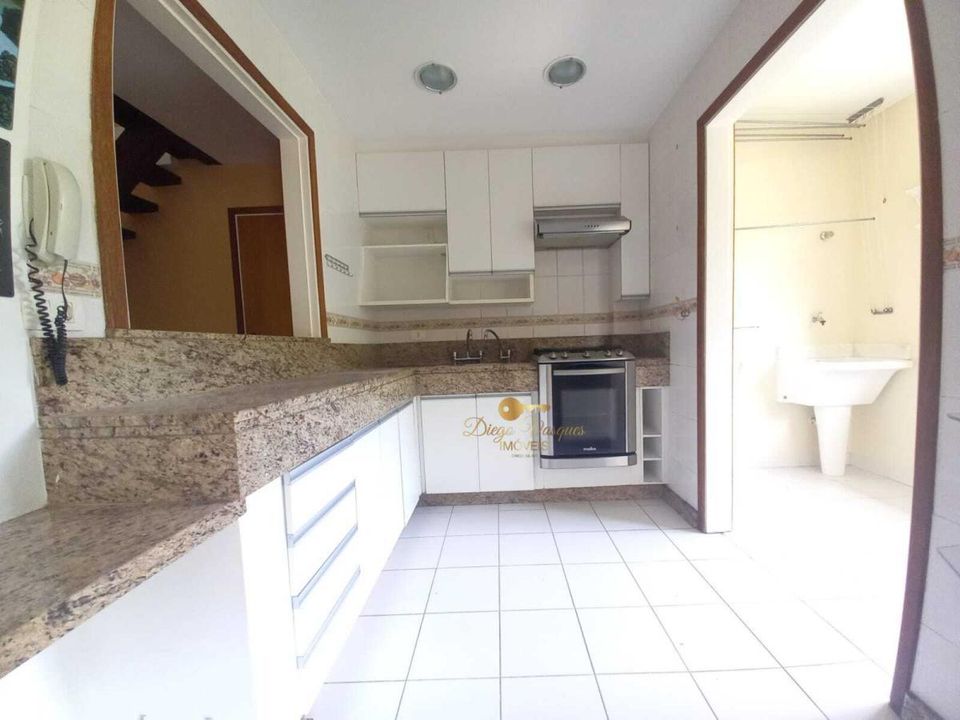 Apartamento à venda com 3 quartos, 140m² - Foto 11