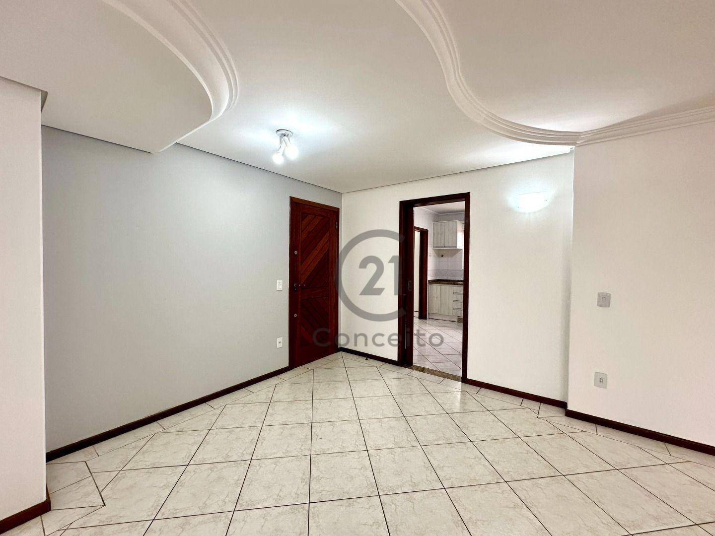 Apartamento à venda com 3 quartos, 212m² - Foto 6