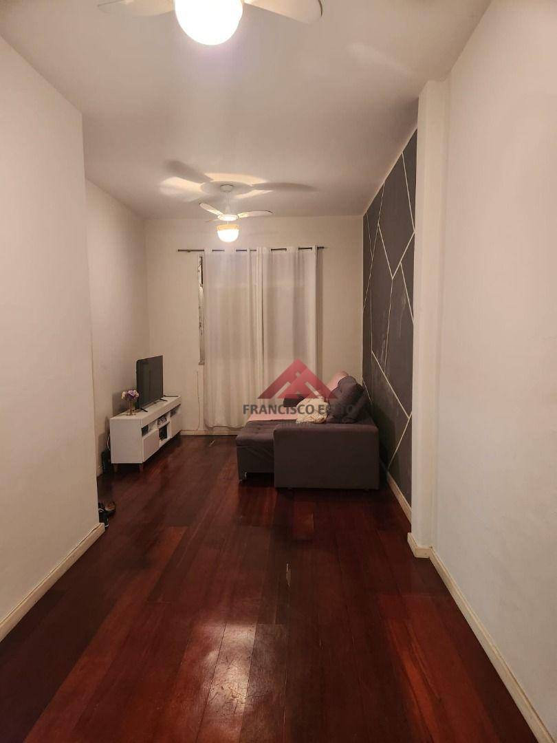 Apartamento à venda com 2 quartos, 55m² - Foto 9