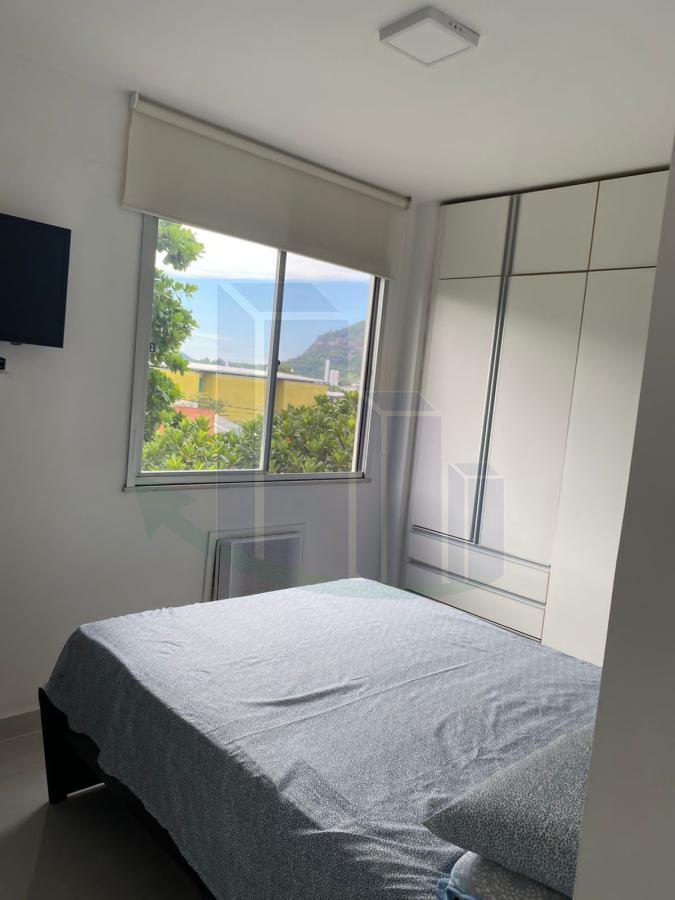 Apartamento à venda com 2 quartos, 60m² - Foto 11