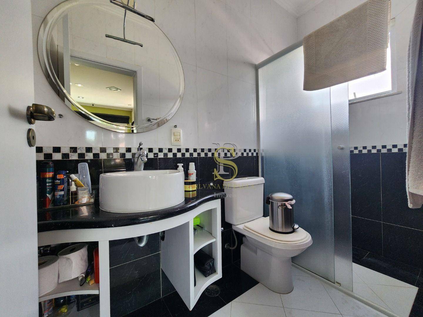 Casa de Condomínio à venda com 5 quartos, 600m² - Foto 33