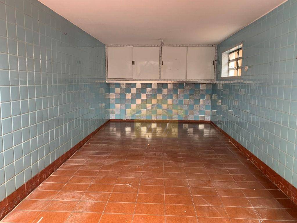 Casa à venda com 3 quartos, 230m² - Foto 24