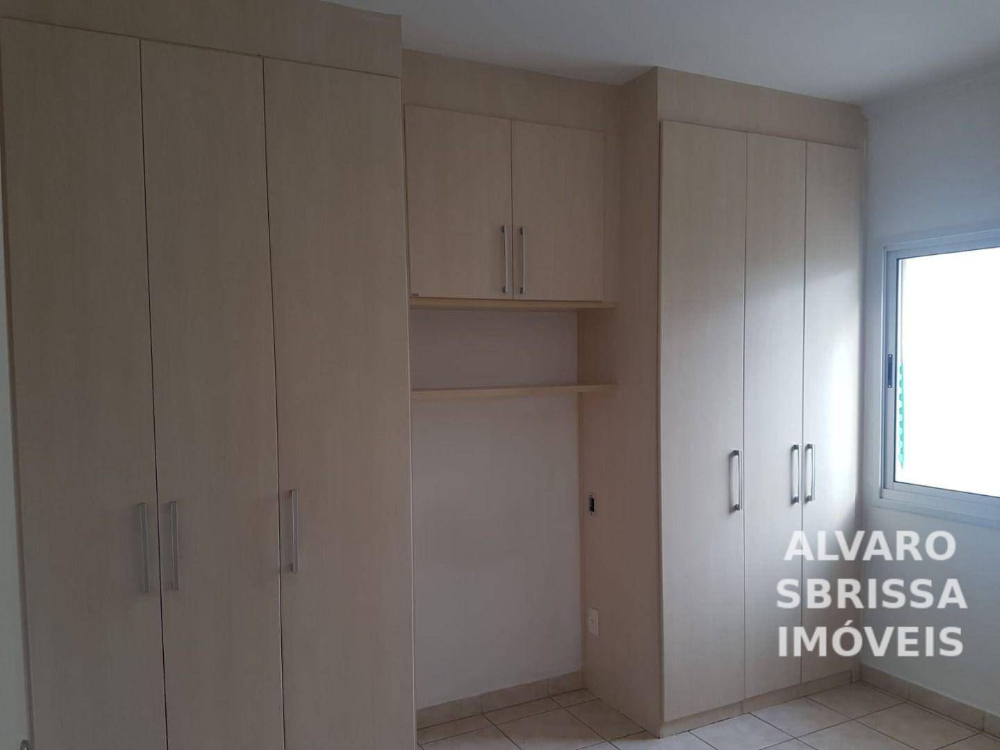 Casa de Condomínio para alugar com 4 quartos, 312m² - Foto 12