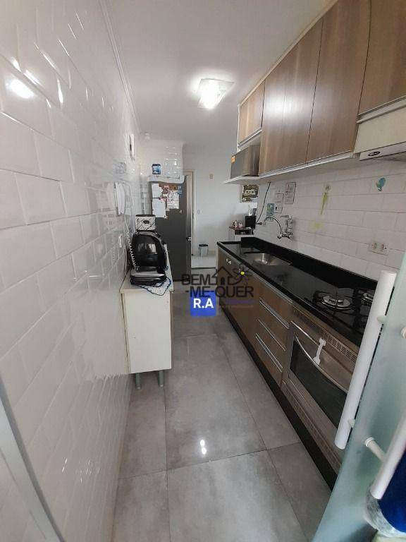 Apartamento à venda com 3 quartos, 67m² - Foto 19