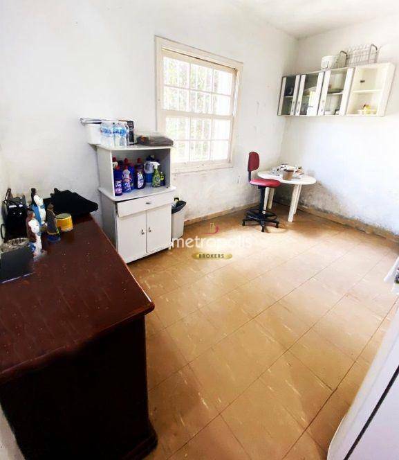 Sobrado à venda com 3 quartos, 323m² - Foto 4