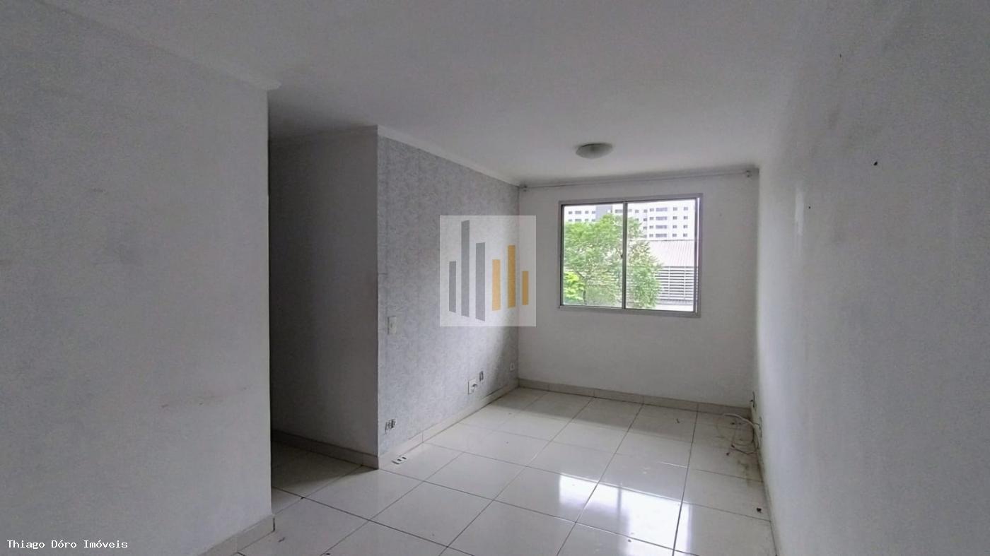 Apartamento para alugar com 2 quartos, 55m² - Foto 2