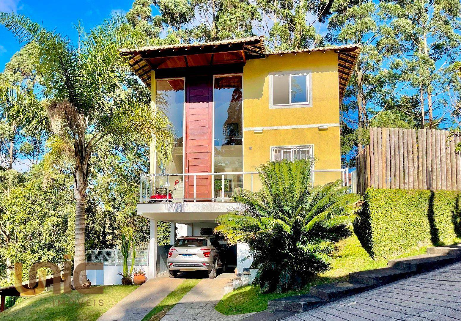 Casa de Condomínio à venda com 4 quartos, 167m² - Foto 1