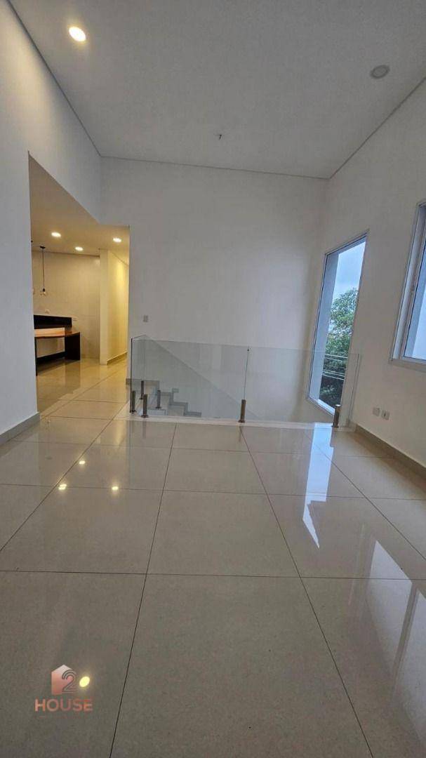 Casa de Condomínio à venda com 3 quartos, 300m² - Foto 2