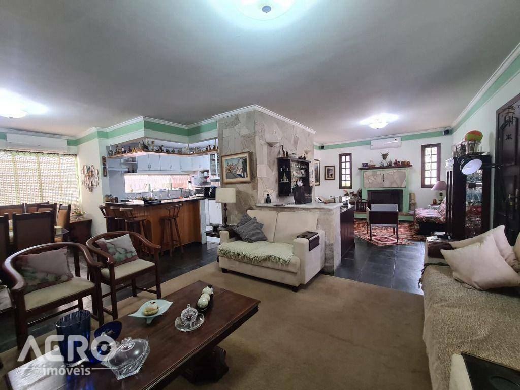 Casa de Condomínio à venda com 3 quartos, 400m² - Foto 10