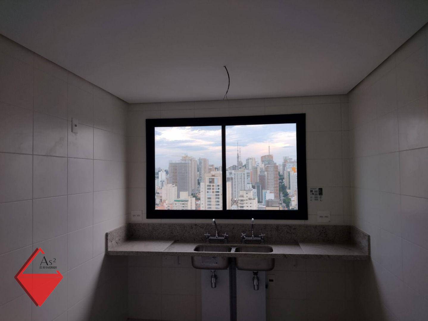 Apartamento à venda com 3 quartos, 219m² - Foto 12