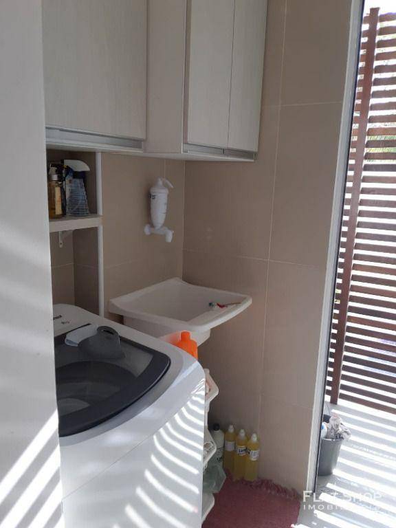 Apartamento à venda com 2 quartos, 66m² - Foto 19