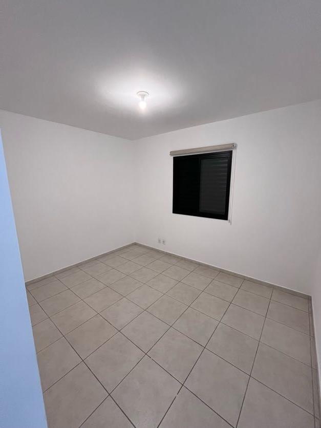 Apartamento à venda com 3 quartos, 75m² - Foto 5