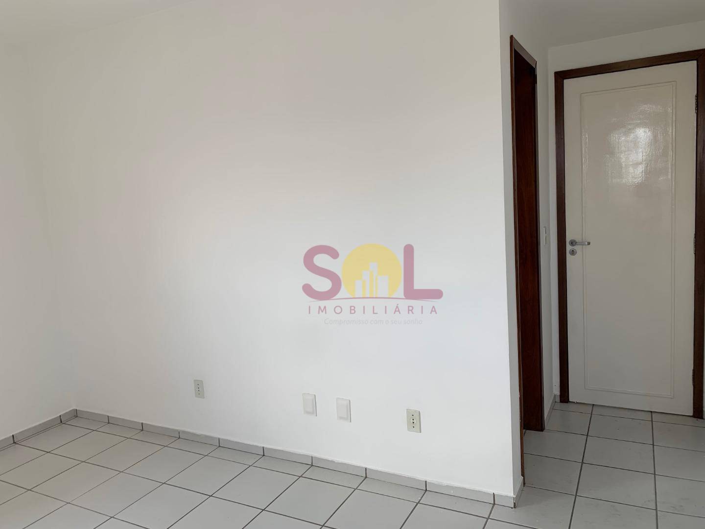 Apartamento à venda e aluguel com 3 quartos, 67m² - Foto 3