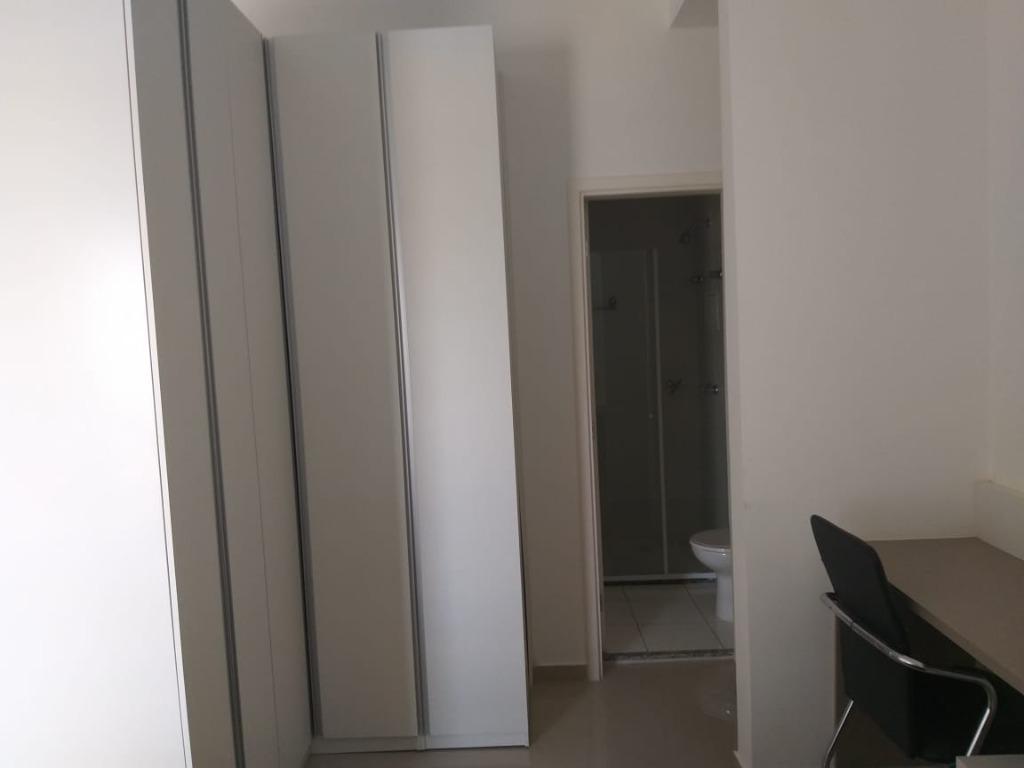 Apartamento para alugar com 1 quarto, 42m² - Foto 7