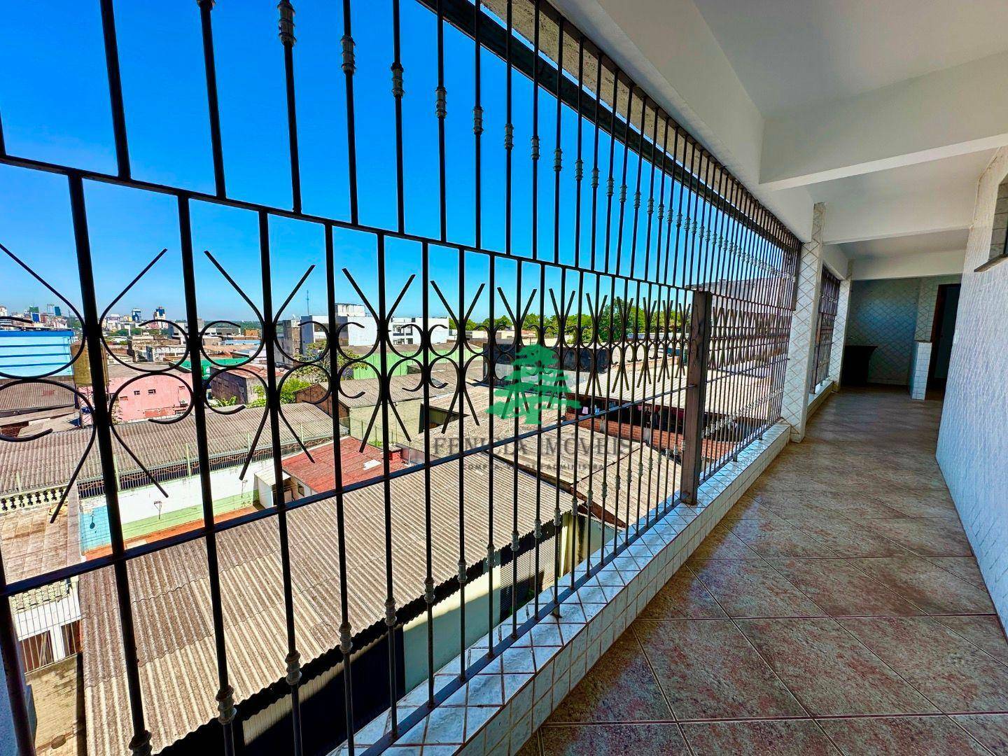 Apartamento para alugar com 3 quartos, 250m² - Foto 17