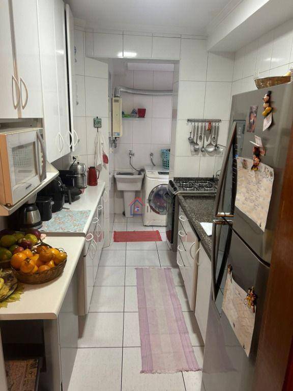 Apartamento à venda com 2 quartos, 67m² - Foto 5