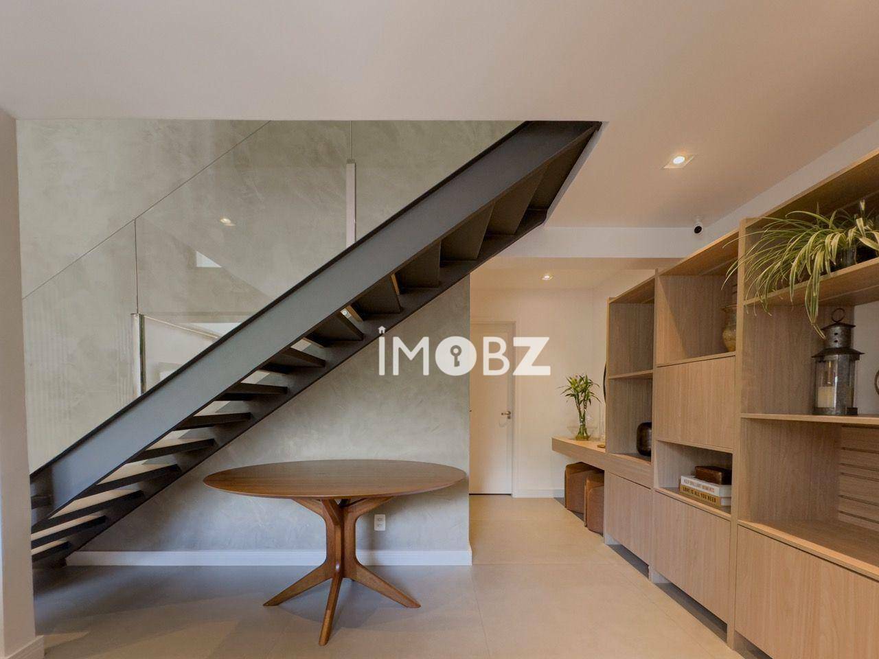 Apartamento à venda com 3 quartos, 175m² - Foto 27