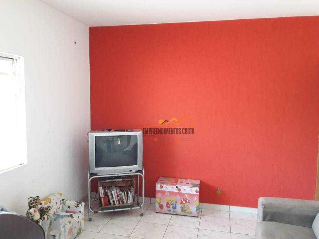 Casa à venda com 3 quartos, 138m² - Foto 11