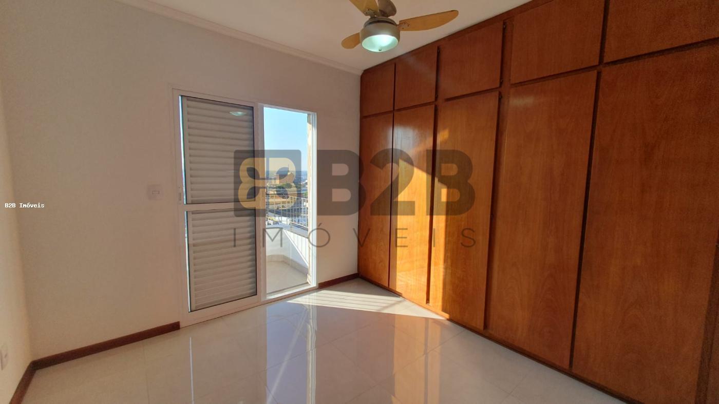 Apartamento à venda com 3 quartos, 160m² - Foto 6