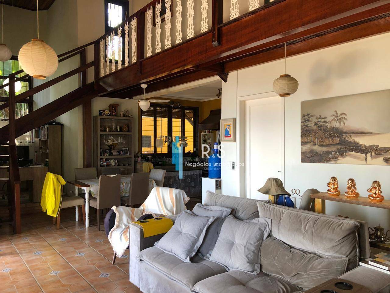 Casa à venda com 3 quartos, 320m² - Foto 5