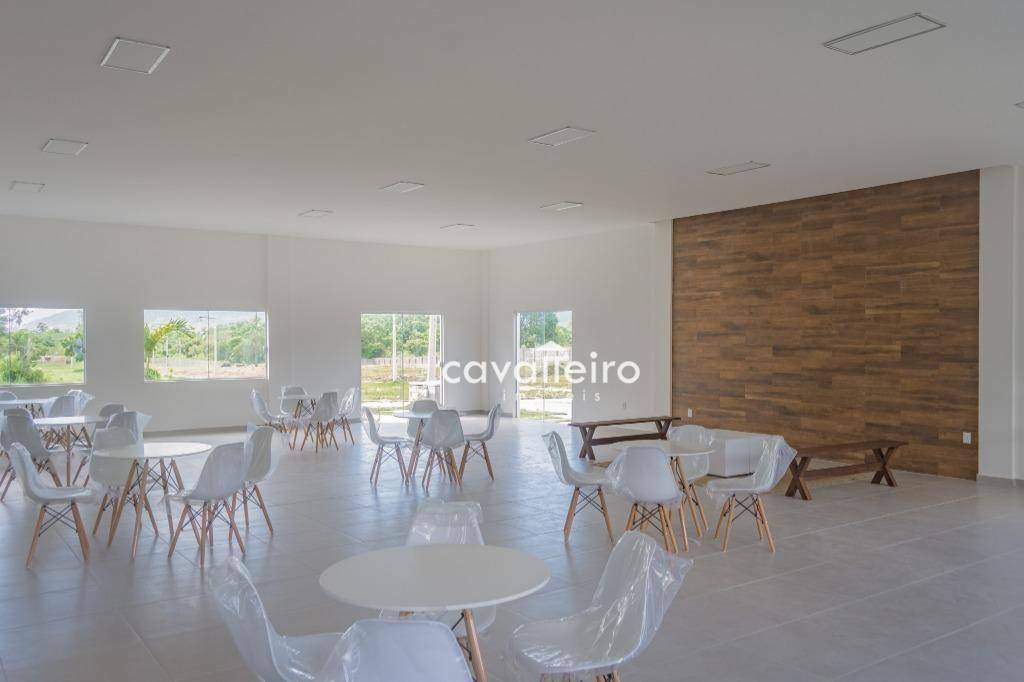 Casa de Condomínio à venda com 3 quartos, 240m² - Foto 28