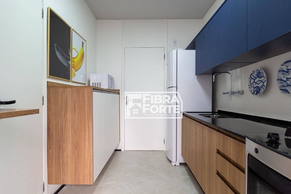 Apartamento para alugar com 3 quartos, 99m² - Foto 7