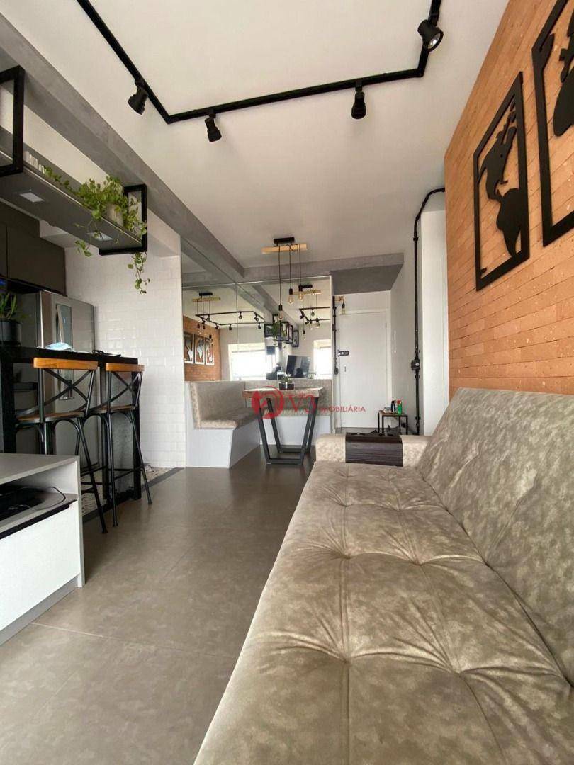 Apartamento à venda com 2 quartos, 62m² - Foto 9