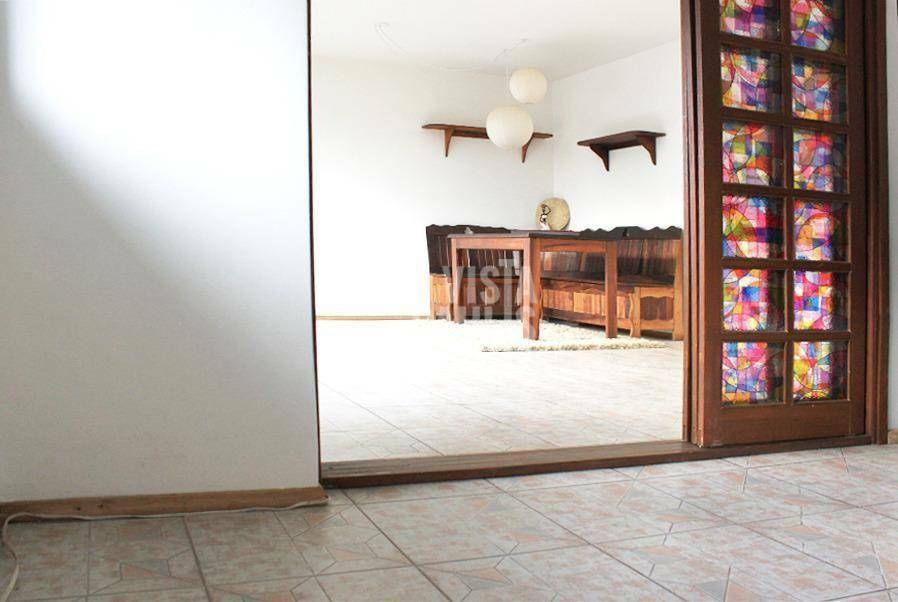 Apartamento à venda com 3 quartos, 94m² - Foto 3