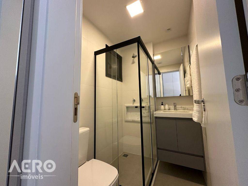 Apartamento para alugar com 3 quartos, 78m² - Foto 4