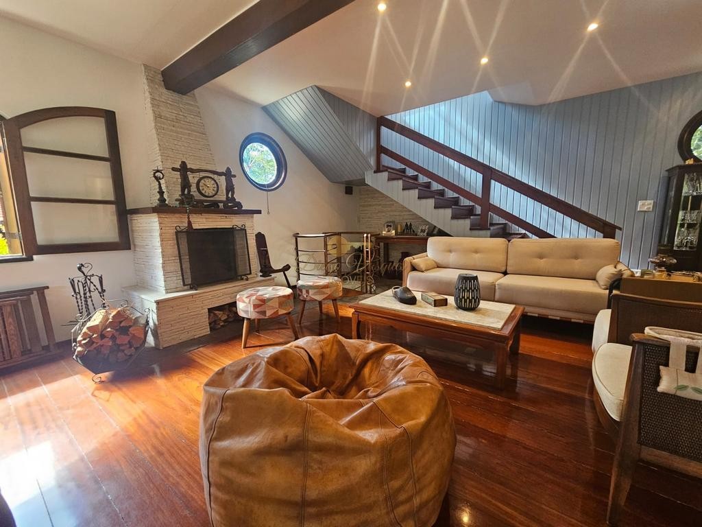 Casa de Condomínio à venda com 7 quartos, 1848m² - Foto 10