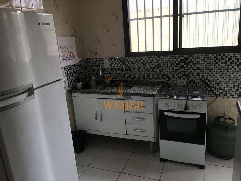 Apartamento à venda com 2 quartos, 67m² - Foto 10