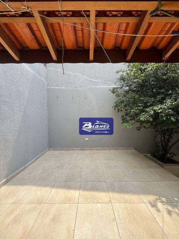 Sobrado à venda com 3 quartos, 221m² - Foto 13