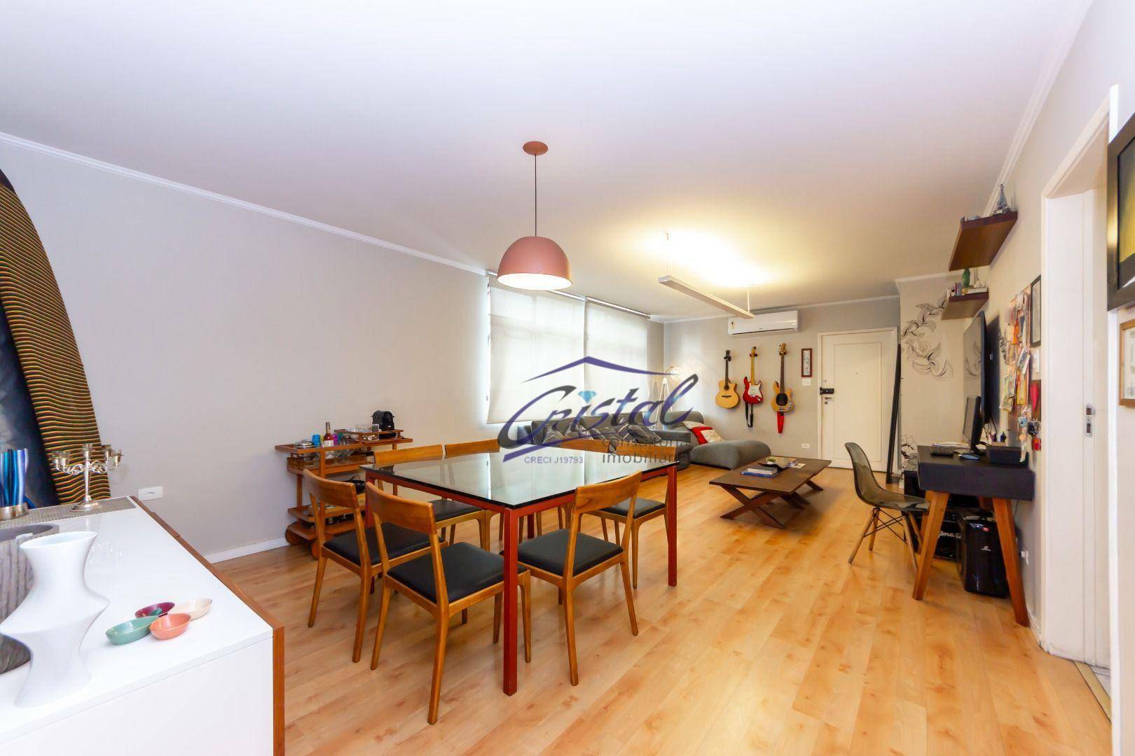 Apartamento à venda com 3 quartos, 140m² - Foto 4