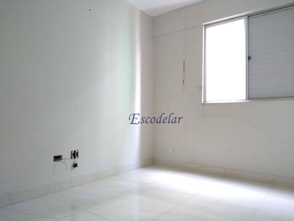 Apartamento à venda com 2 quartos, 39m² - Foto 11